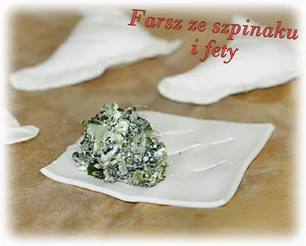 Farsz ze szpinaku i fety
