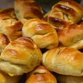 Drożdżówki z jabłkiem