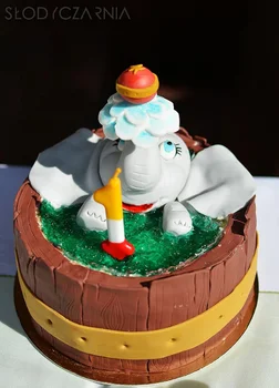TORCIK SŁONIK DUMBO NA ROCZEK