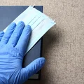 Uczelnia księdza Rydzyka będzie kształcić lekarzy? Obowiązkowe zaliczenie z Biblii!