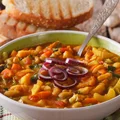 Ribollita - gęsta zupa fasolowa