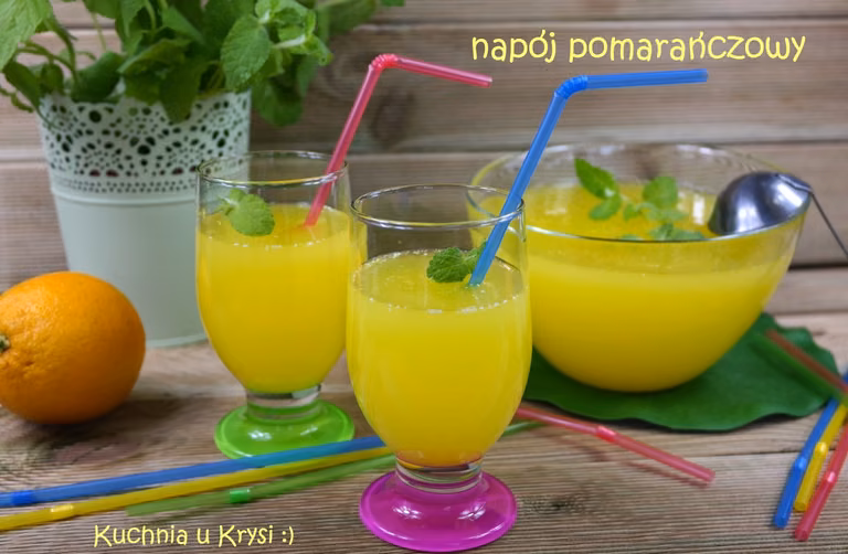 Domowy napój pomarańczowy