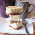 Sernik chałwowy z pastą Tahini