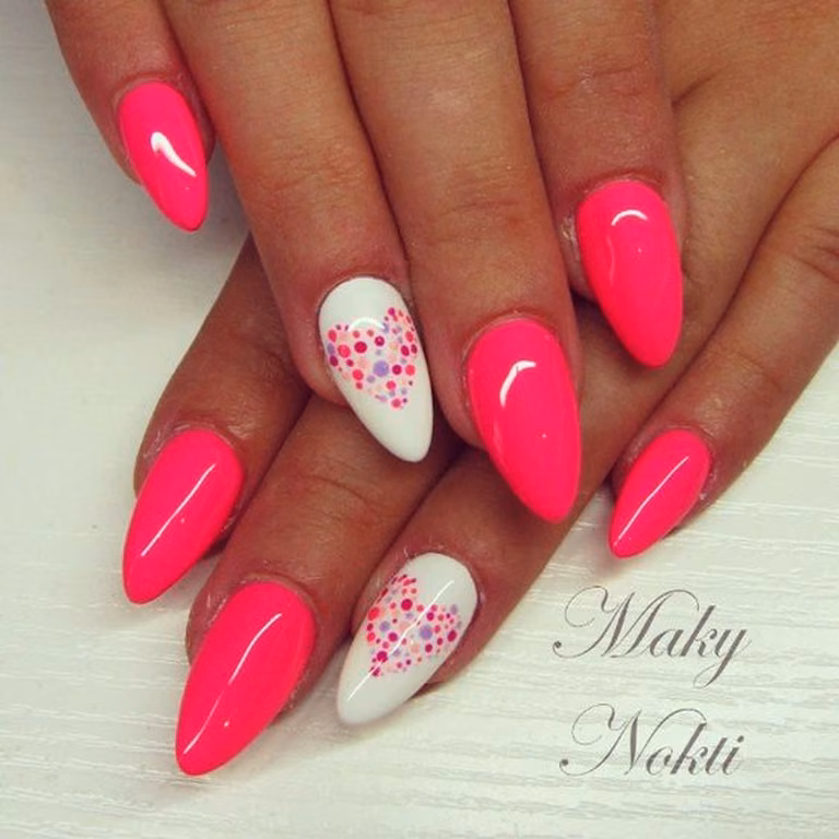 Uroczy manicure