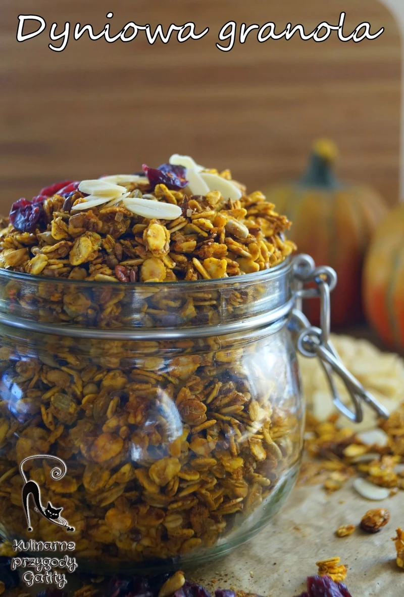 Domowa dyniowa granola (musli)