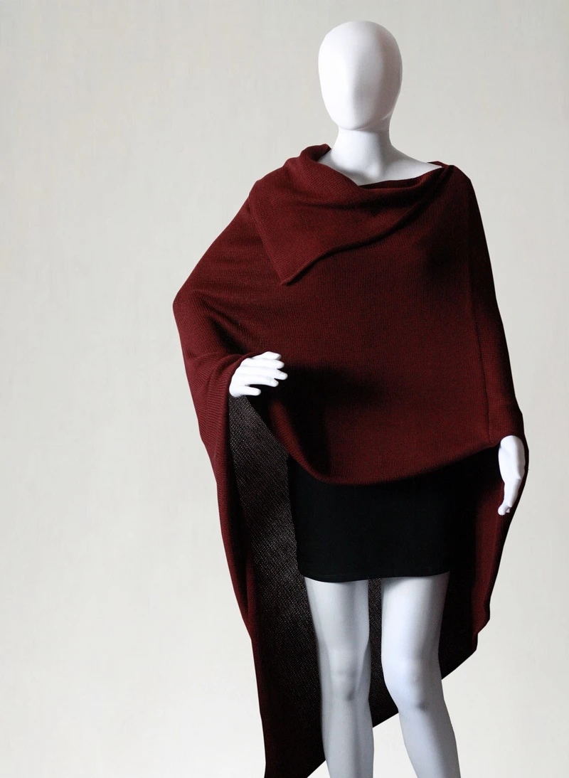 Eleganckie poncho- kokon z dzianiny