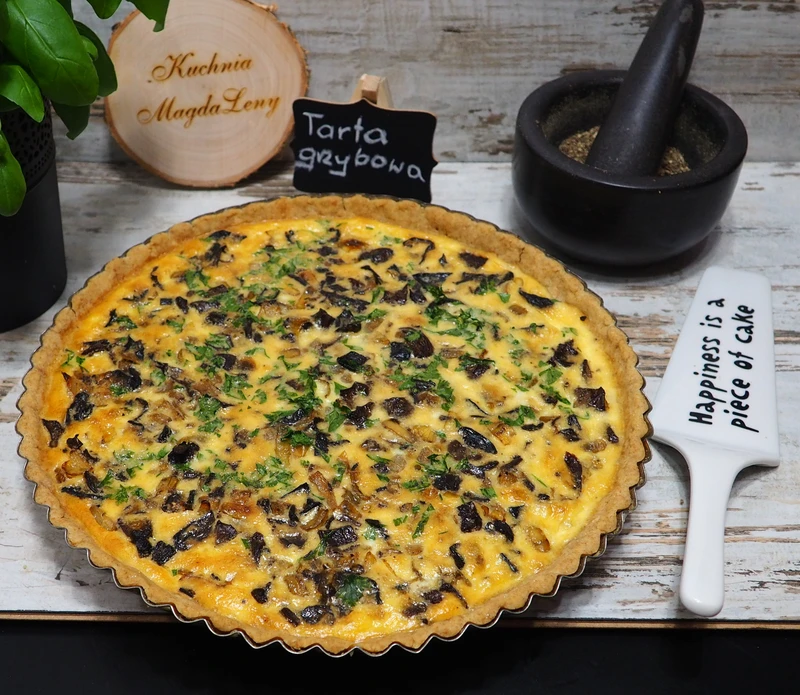 TARTA Z SUSZONYMI GRZYBAMI