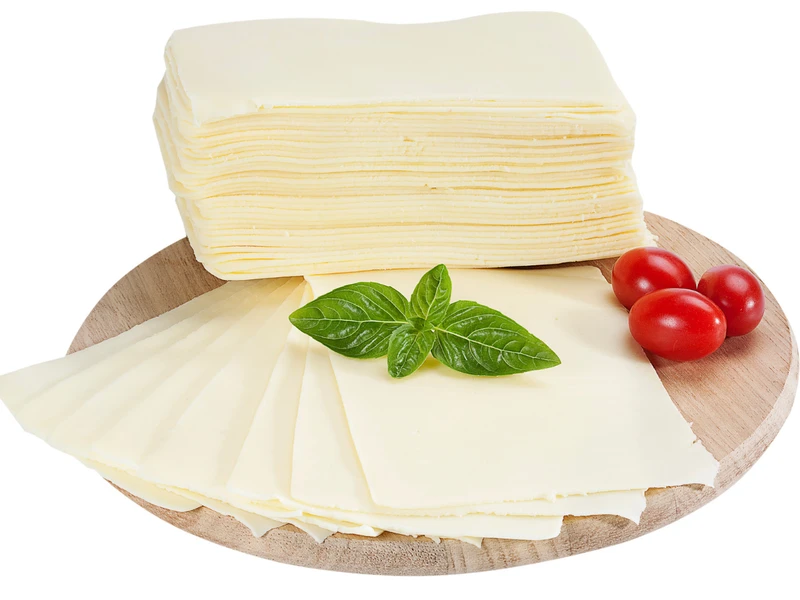 Groźna bakteria w serze mozzarella! Sprawdź, czy nie masz go w domu!