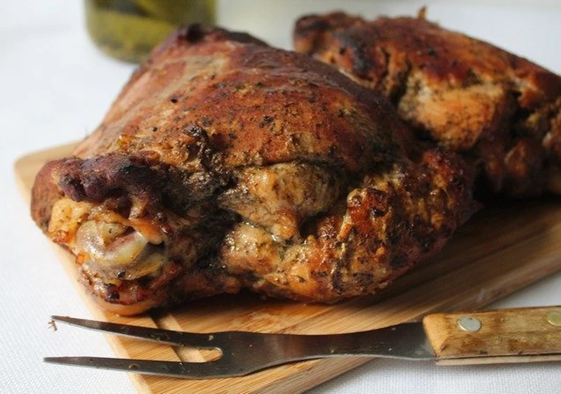 Pieczone udko z indyka
