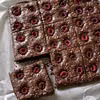 Brownie z malinami