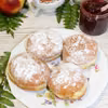 Pączki z nadzieniem wieloowocowym