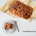 Ucierane ciasto z truskawkami i czereśniami (bez glutenu, bez cukru)