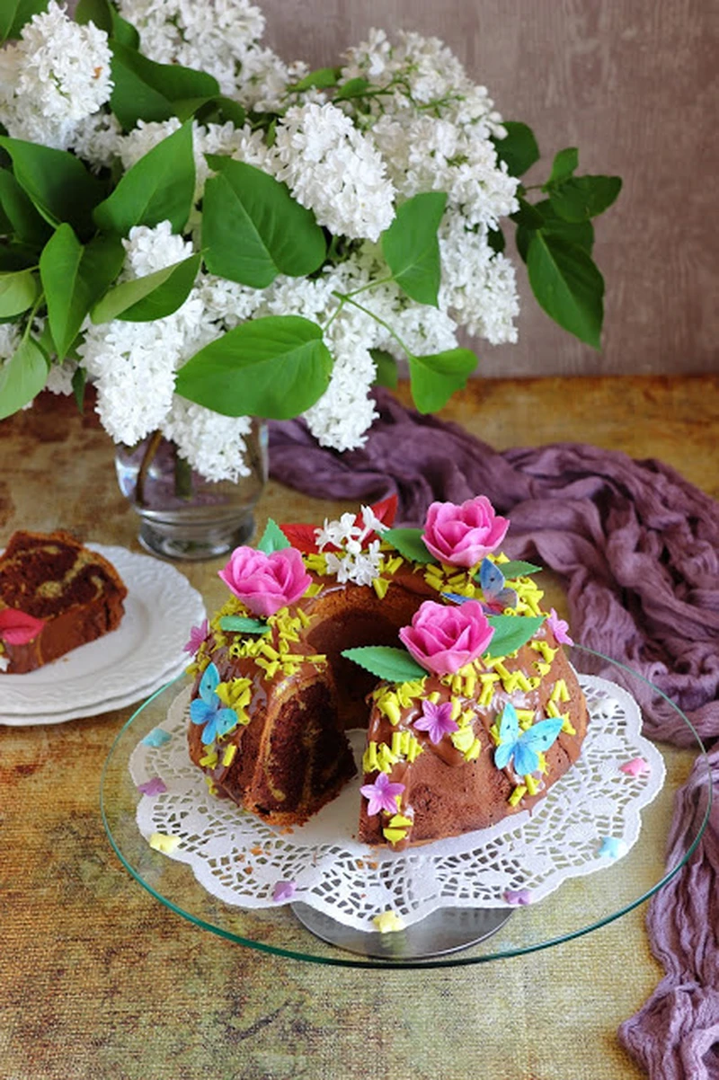 Babka warstwowa waniliowo - kakaowo - makowa