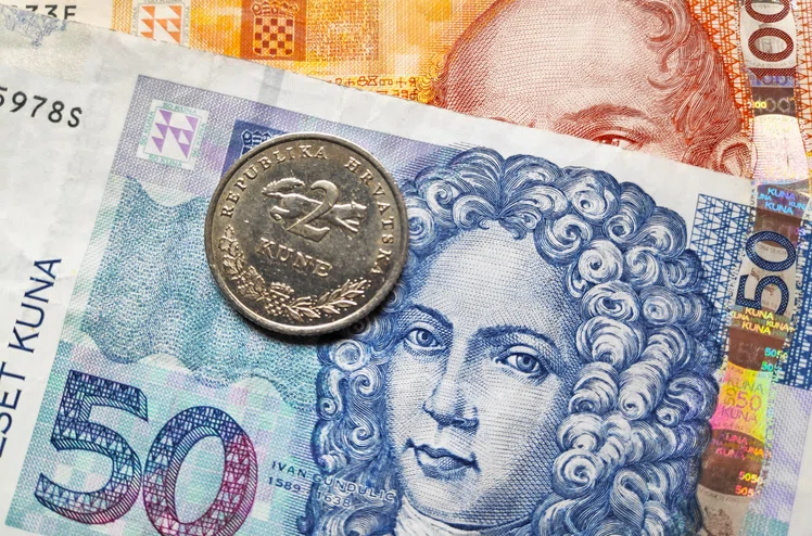 Zdjęcie Chorwacja zmienia walutę na euro! Czy to koniec tanich wakacji nad Adriatykiem? #2
