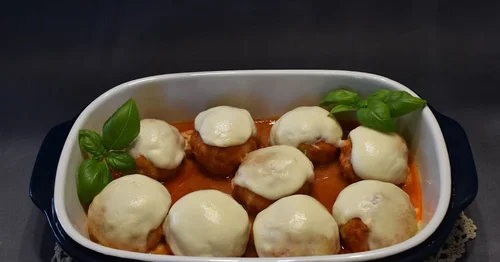 Kotlety drobiowe z mozzarellą