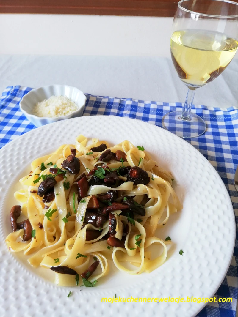 Tagliatelle z grzybami po toskańsku
