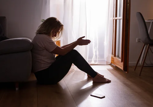 „Podpisałam rozdzielność majątkową, nie rozumiejąc jej skutków. Teraz mam zostać z niczym.” — pisze Agnieszka [LIST]