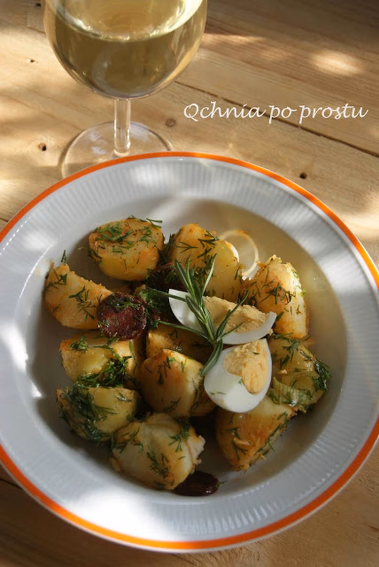 Sałatka z młodych ziemniaków i chorizo