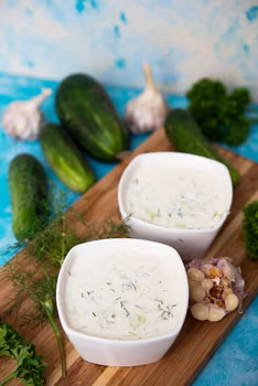 Sos tzatziki!