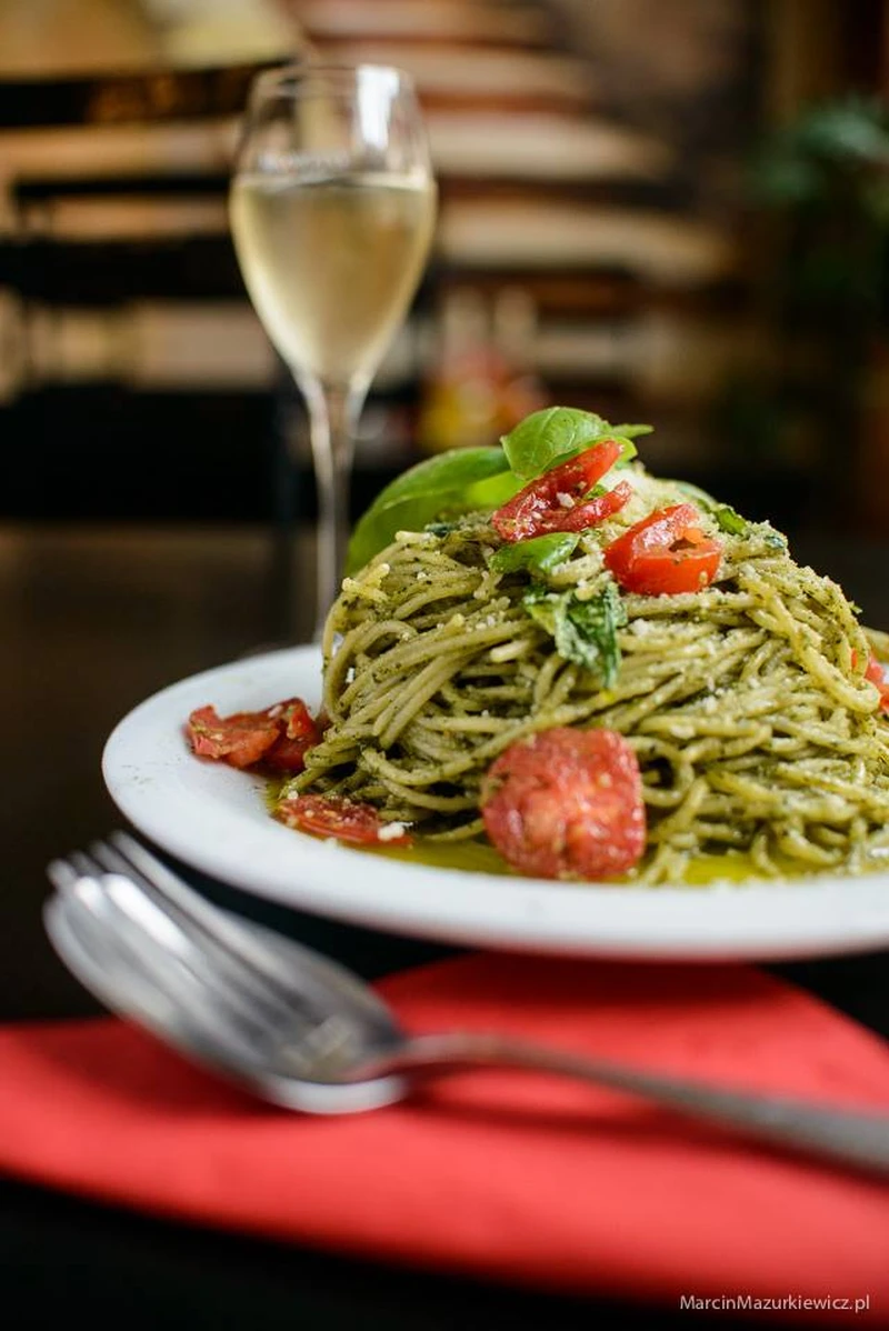 Makaron z pesto