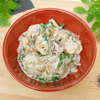 Tortellini w kremowym sosie z pieczarkami i karmelizowaną cebulą