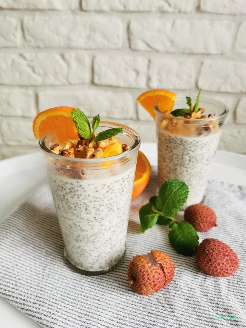 Pudding chia z liczi