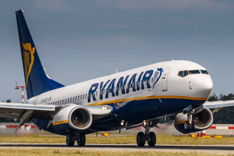 Kiedy zaczną latać? Ryanair, Wizzair, Lufthansa i inni przewoźnicy.. Poznaj ich plany.