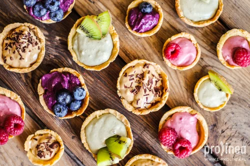 kolorowe babeczki bez glutenu