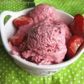 Domowe lody truskawkowe