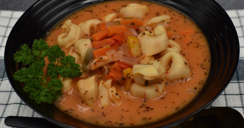 Zupa paprykowo pomidorowa