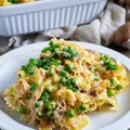 Zapiekanka makaronowa z tuńczykiem i pieczarkami