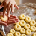Dlaczego kluski śląskie mają dziurkę? Odpowiedź jest genialna i bardzo praktyczna