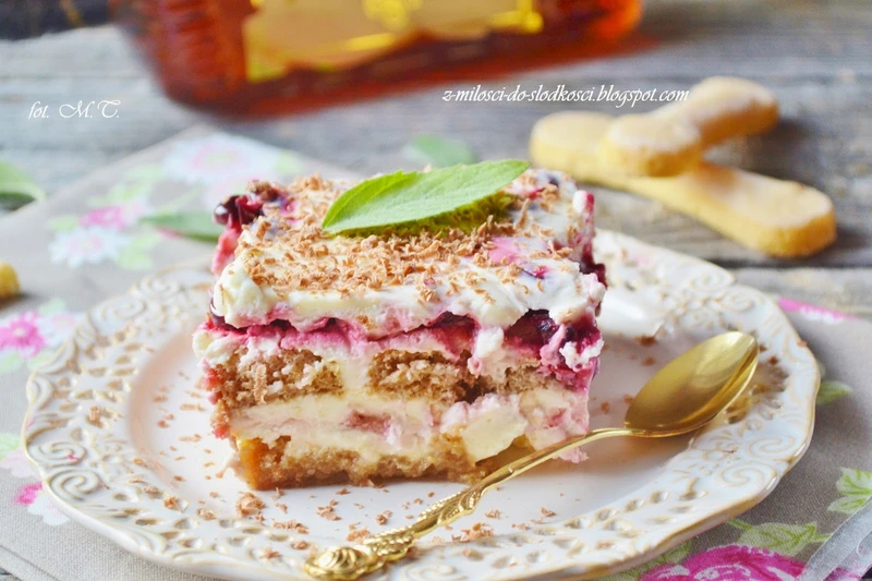 Tiramisu z wiśnią nadwiślanką