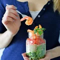 SAŁATKA W SŁOIKU DO PRACY, ZDROWY LUNCHBOX
