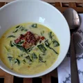 Zupa szpinakowa z pulpetami i boczkiem