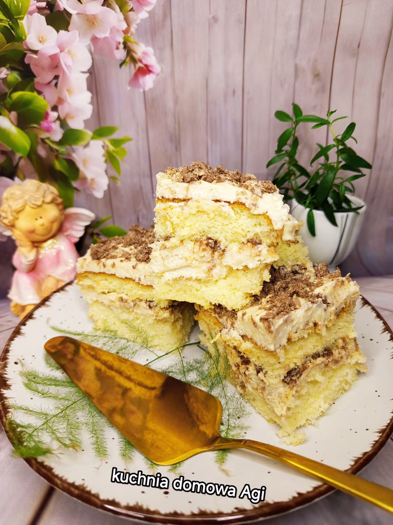Ciasto CHAŁWOWIEC na biszkopcie bez proszku do pieczenia z 5 jaj