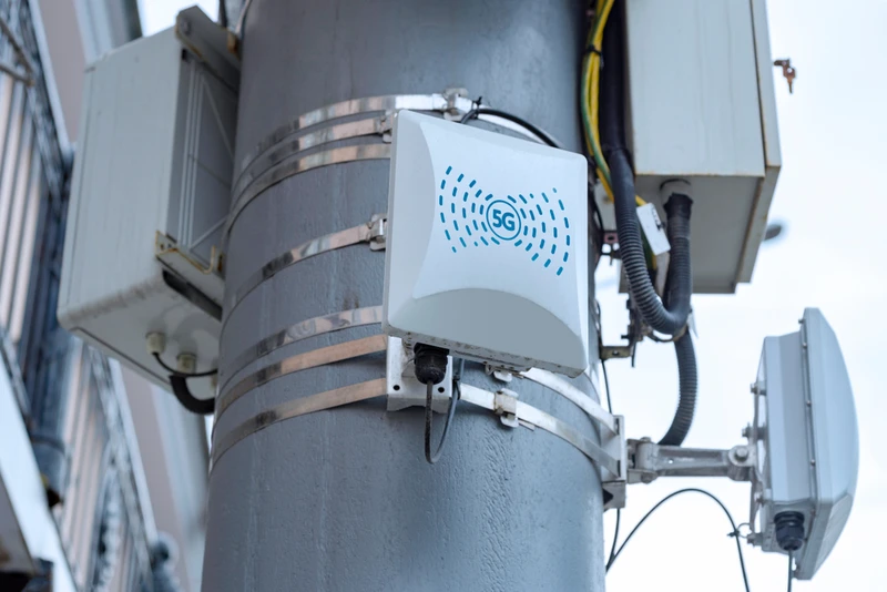 Czym jest 5G i czy jest niebezpieczne? Obalamy teorie spiskowe.