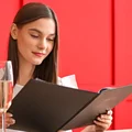 Czy Twój znak zodiaku jest wybredny w restauracjach? Oto znaki, które zawsze marudzą nad talerzem!