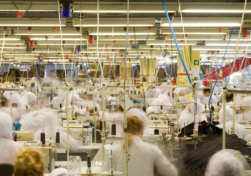 Dzień Włókniarza: Historia i Współczesność Przemysłu Włókienniczego