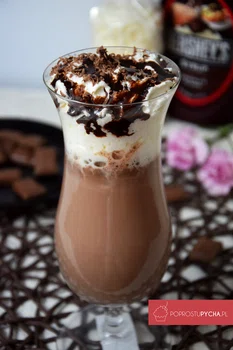 DOMOWA GORĄCA CZEKOLADA W 10 MINUT!