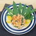 Grillowane kotlety drobiowe z czosnkiem niedźwiedzim i serem halloumi