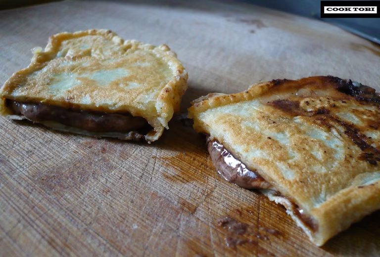 Smażona czekolada w aromatycznym cieście