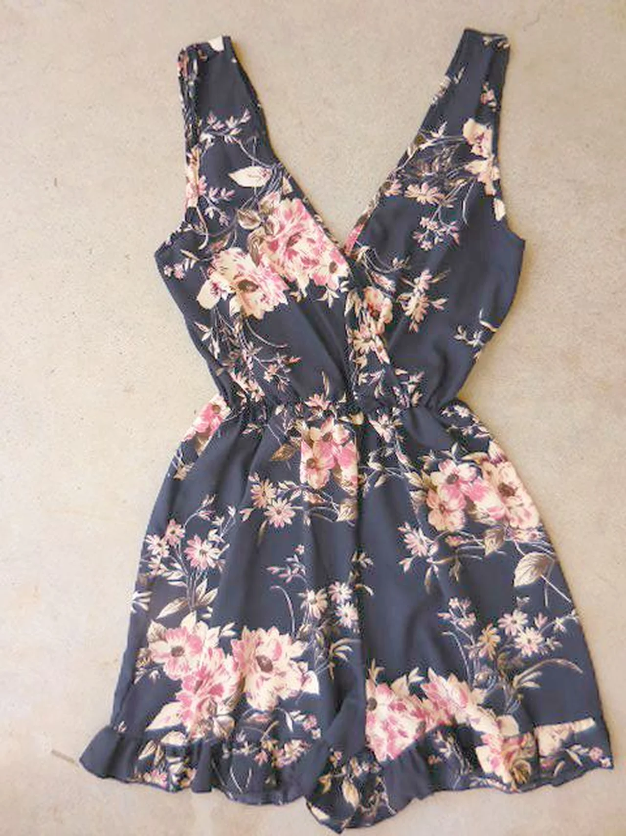 Wiosenna sukieneczka