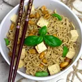 Makaron noodle z tofu
