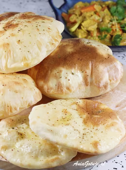 Chlebki naan