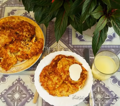 Placki z cukinii i marchewki