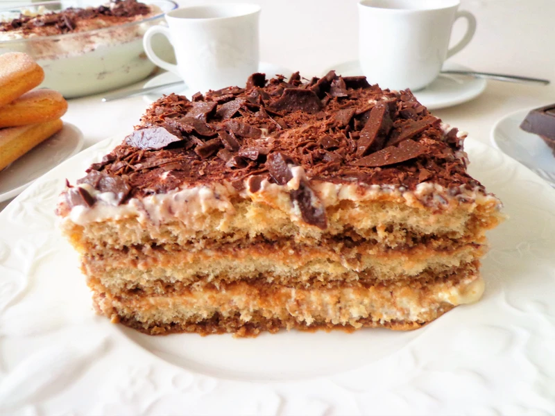 Torcik tiramisu z ricottą i czekoladą