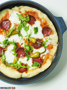 Pizza z patelni
