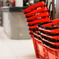 Biedronka i Lidl mogą mieć problem. Premier zapowiada zmiany