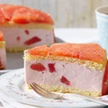 Tort grapefruitowy